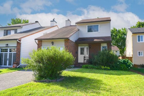 39 Benlark Rd, Nepean, ON, K2J2L5 | Card Image