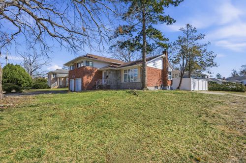 1374 Prospect Ave, East Meadow, NY, 11554-4838 | Card Image