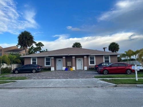 1b-1533 W 26th Ct, Riviera Beach, FL, 33404-4078 | Card Image