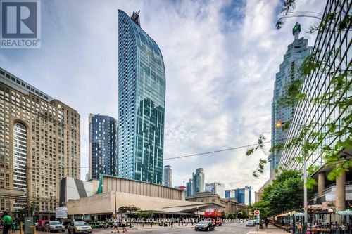 601-8 The Esplanade, Toronto, ON, M5E0A6 | Card Image