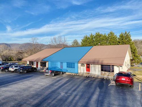 211 Cleveland St, Blairsville, GA, 30512-8549 | Card Image