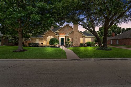 308 Southridge Lakes Pkwy, Southlake, TX, 76092-5906 | Card Image