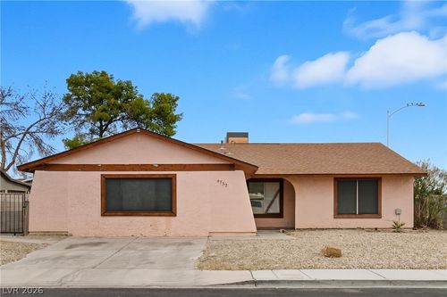 4732 Lakestream Ave, Las Vegas, NV, 89110-2413 | Card Image