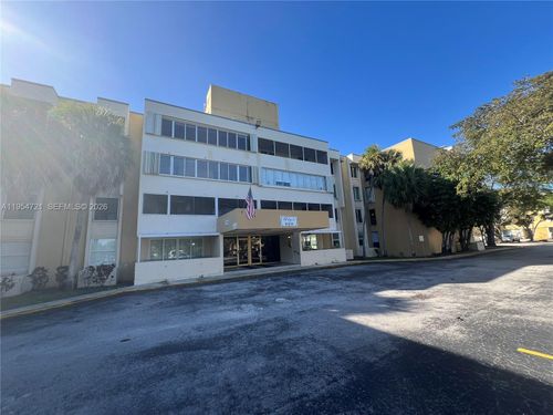 apt-1g-6911 Sw 147th Ave, Miami, FL, 33193-1001 | Card Image