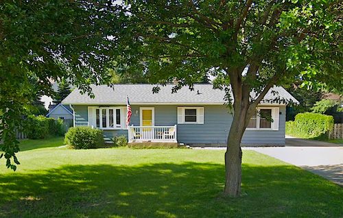 515 Vilas St, Onalaska, WI, 54650-2035 | Card Image