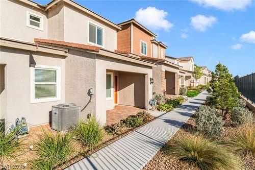 6144 Rathbone St, Las Vegas, NV, 89166-8090 | Card Image
