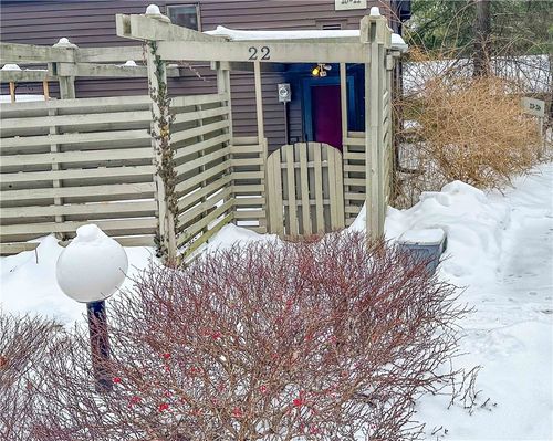 22 Penny Ln, Ithaca, NY, 14850-6267 | Card Image