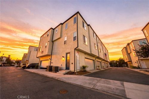 213-5406 Beach Bluff Ln, San Diego, CA, 92154-6585 | Card Image