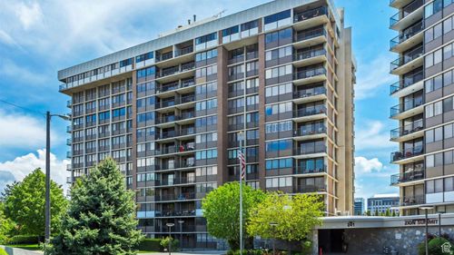 ph1e-241 N Vine St, Salt Lake City, UT, 84103-1962 | Card Image