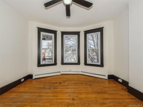 2-236 Mansion St, Poughkeepsie, NY, 12601-2629 | Card Image