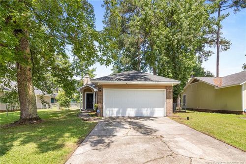 119 Deerfield Dr, Spring Lake, NC, 28390-1542 | Card Image