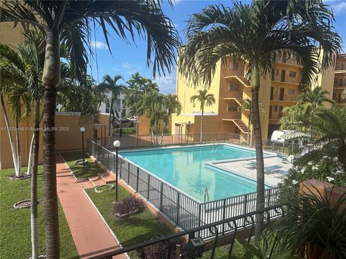 apt-113-1900 W 54th St, Hialeah, FL, 33012-2112 | Card Image