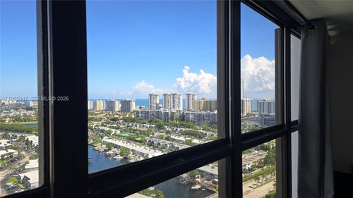 2312-2500 Parkview Dr, Hallandale Beach, FL, 33009-2870 | Card Image