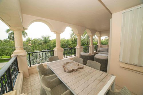 19237-19237 Fisher Island Dr, Miami, FL, 33109-1178 | Card Image