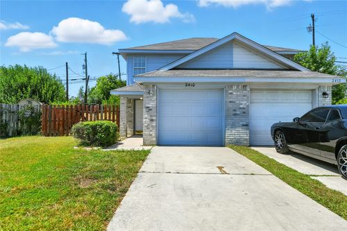 2410 Royal Crest Cir, Killeen, TX, 76549-1055 | Card Image