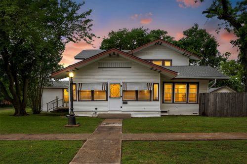 401 N Dallas St, Ennis, TX, 75119-4015 | Card Image
