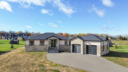 76 Navigation Dr, Belleville, ON, K8N0G1 | Card Image