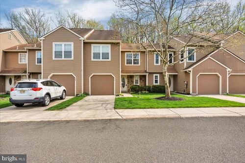 410 Jamestown Ct, MOUNT LAUREL, NJ, 08054-3721 | Card Image