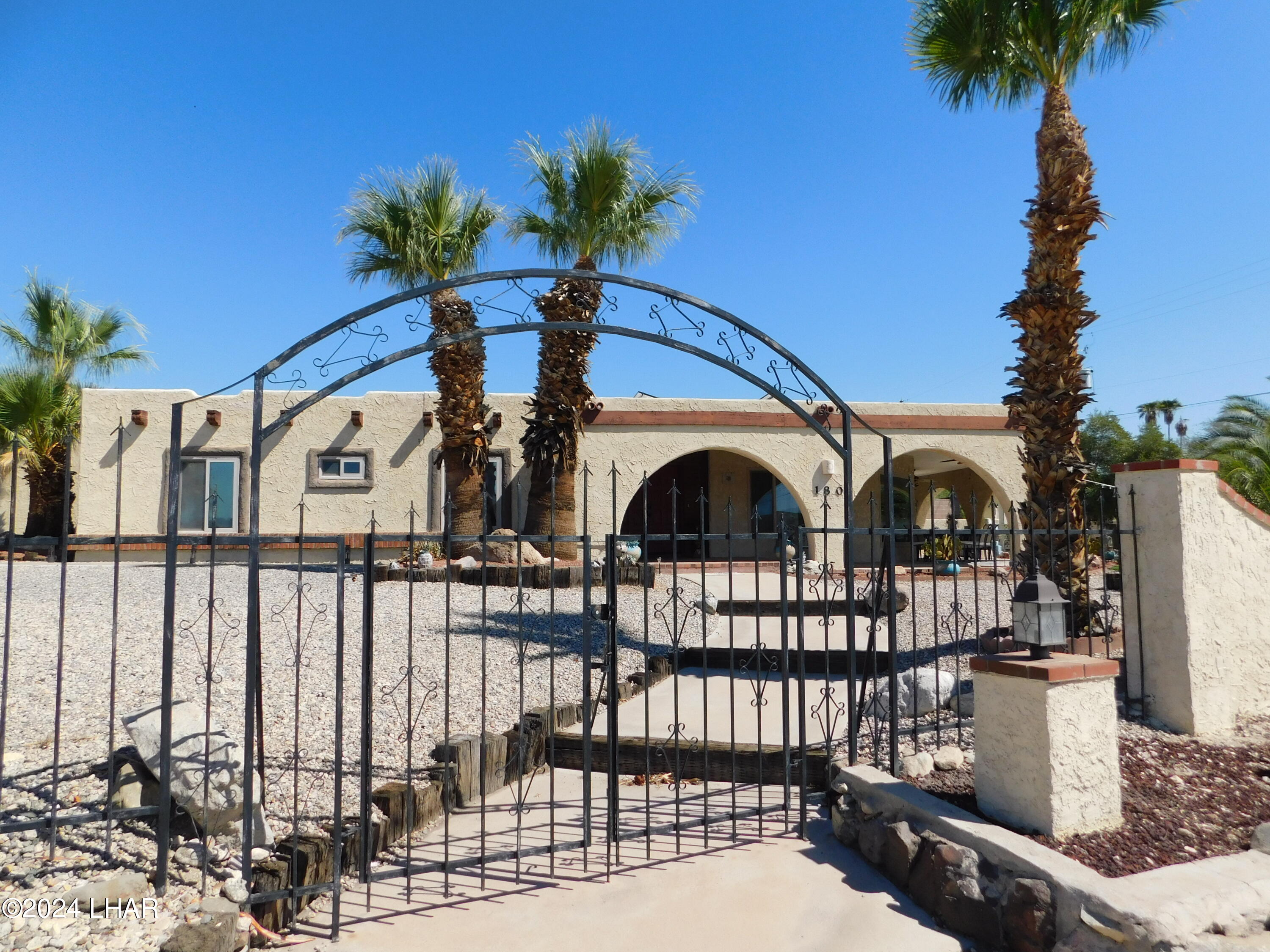 Riviera Dr, Lake Havasu City, AZ 86403