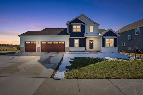 1543 N Thompson Rd, SUN PRAIRIE, WI, 53590-6125 | Card Image