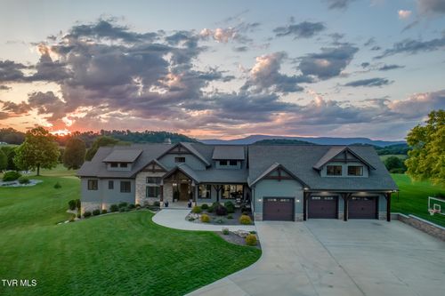 40 N Berwick Ln, Chuckey, TN, 37641-3802 | Card Image