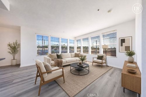 419-360 W Avenue 26, Los Angeles, CA, 90031-1490 | Card Image