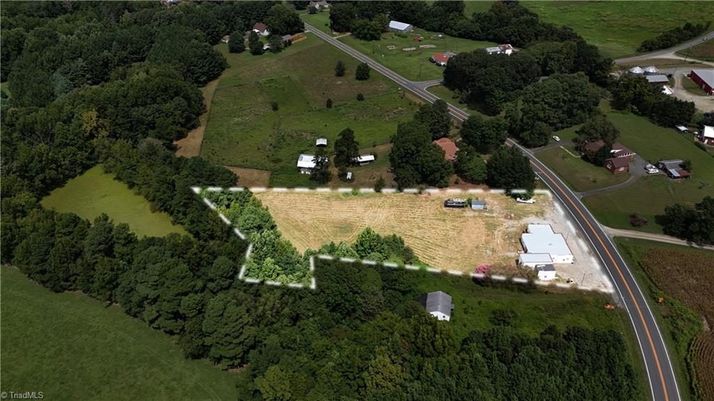 Land in Whitsett 4