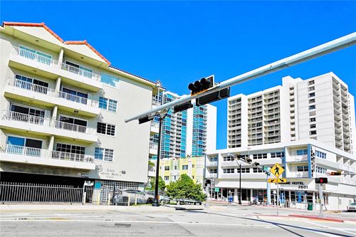 308-2600 Collins Ave, Miami Beach, FL, 33140-4710 | Card Image