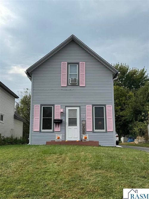 114 Reed St S, Waterville, MN, 56096-1462 | Card Image