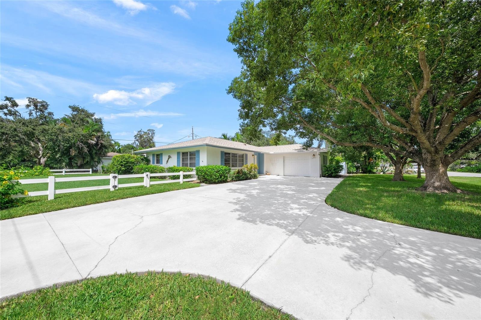 Austin St, Sarasota, FL 34231