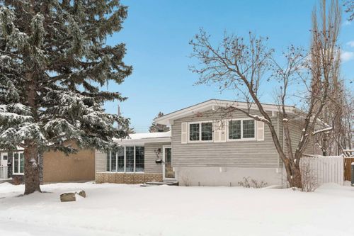 2735 Lionel Cres Sw, Calgary, AB, T3E6B1 | Card Image