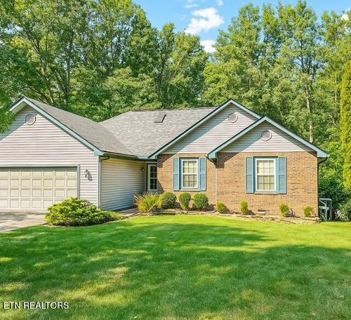 103 Dovenshire Dr, Crossville, TN, 38558-8889 | Card Image