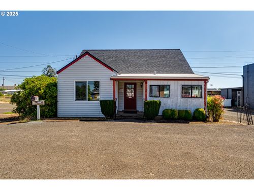 1350 Ivy St, Junction City, OR, 97448-2004 | Card Image