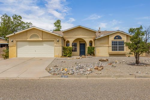 2405 Agua Fria Dr Ne, Rio Rancho, NM, 87144-6721 | Card Image