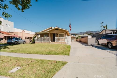 609 Alexander Street, Glendale, CA, 91203 | Card Image