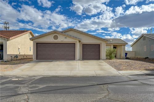 2025 Hollow Oak Ave, North Las Vegas, NV, 89031-0652 | Card Image