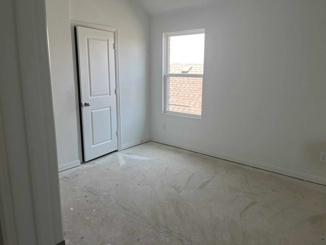 14130 Gallatin St, House other with 4 bedrooms, 3 bathrooms and null parking in Pilot Point TX | Image 14