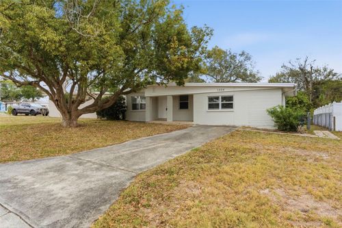 1304 Tuscola St, CLEARWATER, FL, 33756-4254 | Card Image