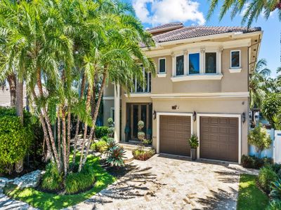 2405 Fryer Pt, House other with 6 bedrooms, 4 bathrooms and null parking in Fort Lauderdale FL | Image 1