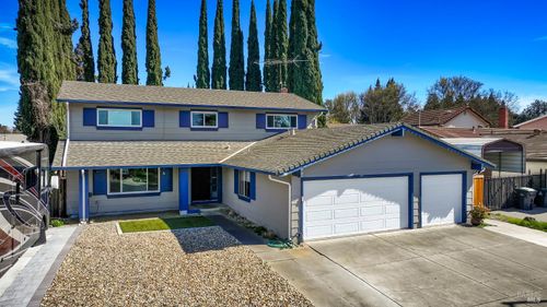 1518 Astoria Dr, Fairfield, CA, 94534-3354 | Card Image