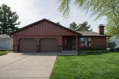 451 Coolidge Street, Oconomowoc, WI, 53066 | Card Image