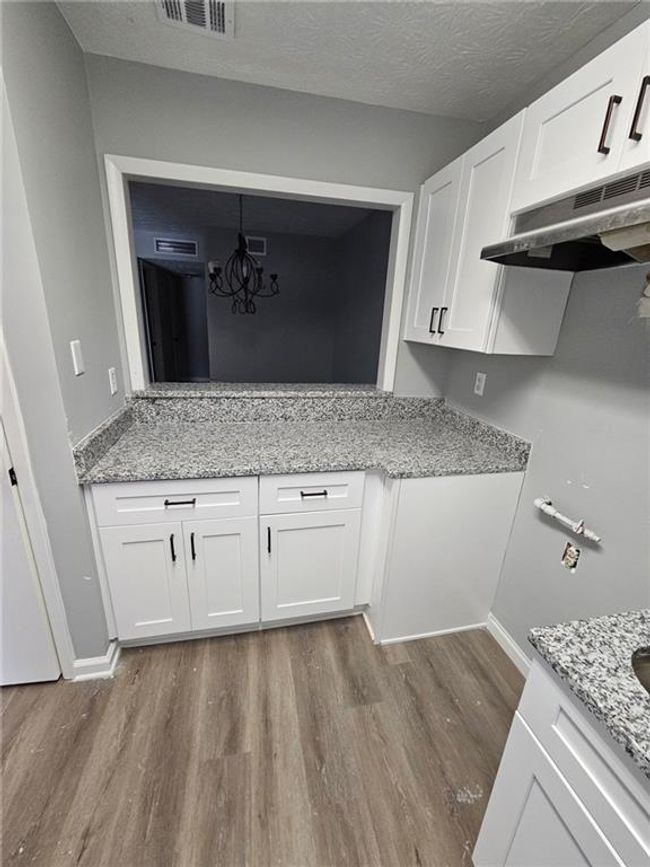 907 River Run Dr, Condo with 1 bedrooms, 1 bathrooms and 1 parking in Atlanta GA | Image 4