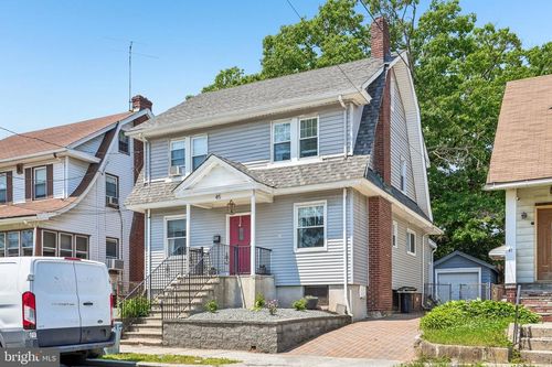 45 Bayview Ave, Newark, NJ, 07112-1243 | Card Image