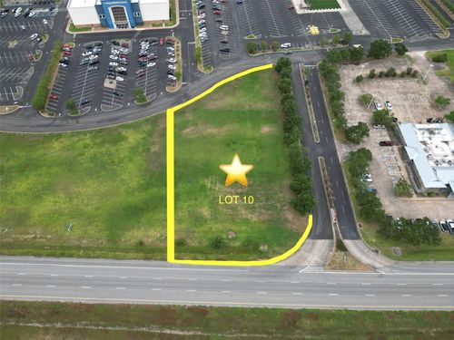 00000 Emmett F Lowry Expy, Texas City, TX, 77591 | Card Image