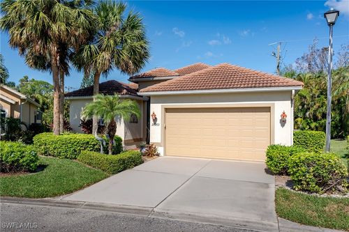 28363 Hidden Lake Dr, BONITA SPRINGS, FL, 34134-1360 | Card Image