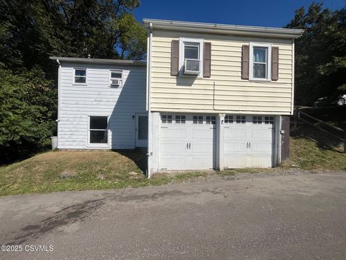 1101 Pleasantview St, Trevorton, PA, 17881-1011 | Card Image