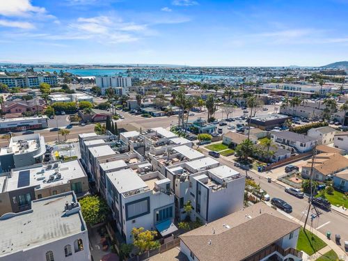 unit-2-3030 Jarvis St, San Diego, CA, 92106-2295 | Card Image
