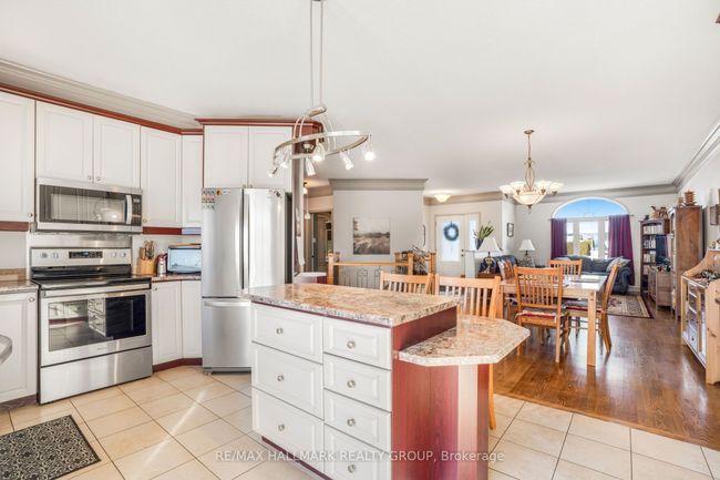 863 Victoria St, House other with 4 bedrooms, 2 bathrooms and 4 parking in L'orignal ON | Image 14