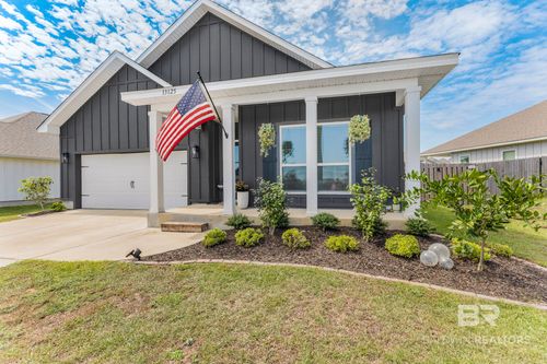 13125 Shoshoney Cir, Fairhope, AL, 36532-2558 | Card Image