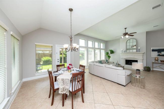 27907 Brandy Creek Ln, House other with 4 bedrooms, 3 bathrooms and 2 parking in Fulshear TX | Image 15